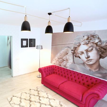 Soho Apartment Near Ceronav กาลาจิ ภายนอก รูปภาพ